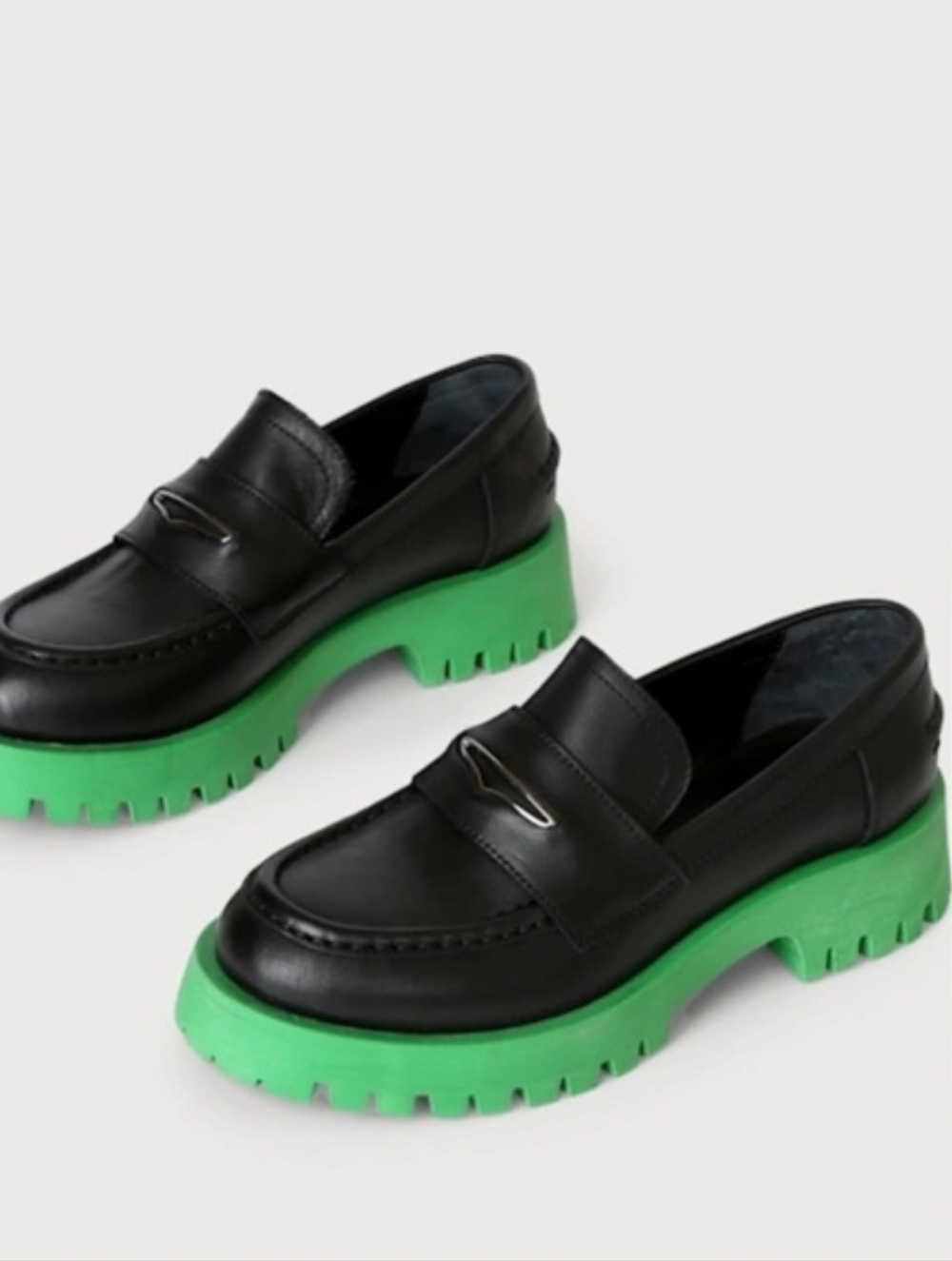 Steve Madden Lawrence Black and Green Color Block Leather Flatform Loafers - Picture 4 of 6